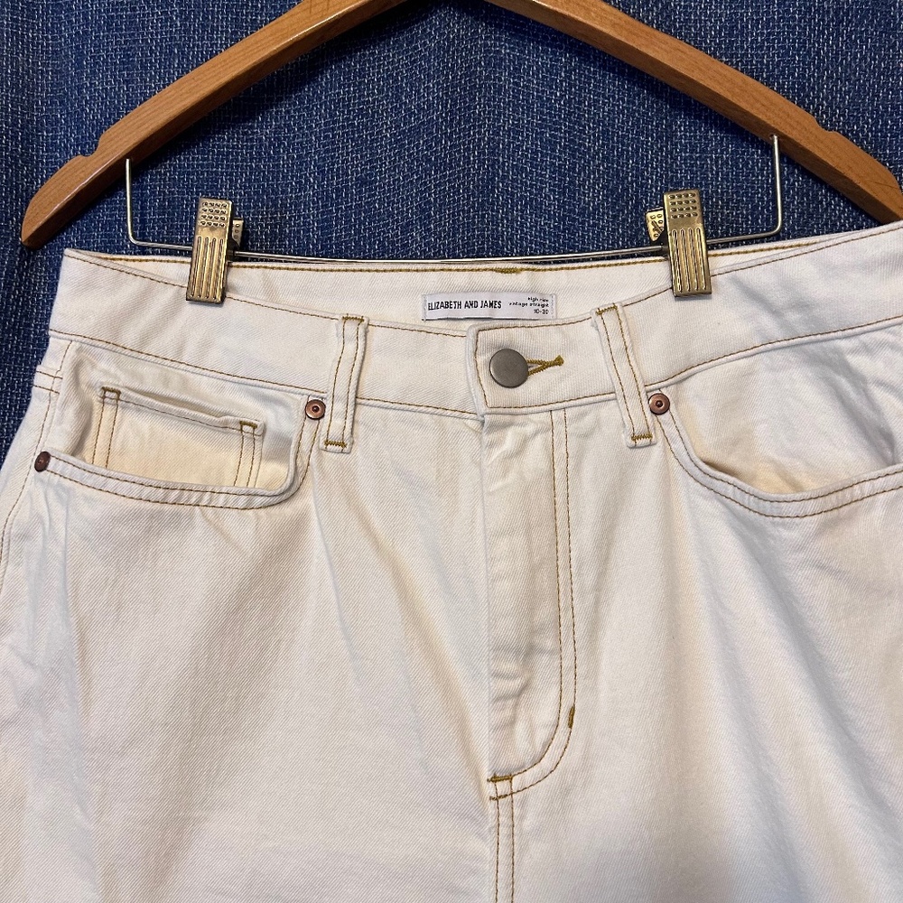 Elizabeth and James Off White High Rise Vintage Straight 10-30 Jeans